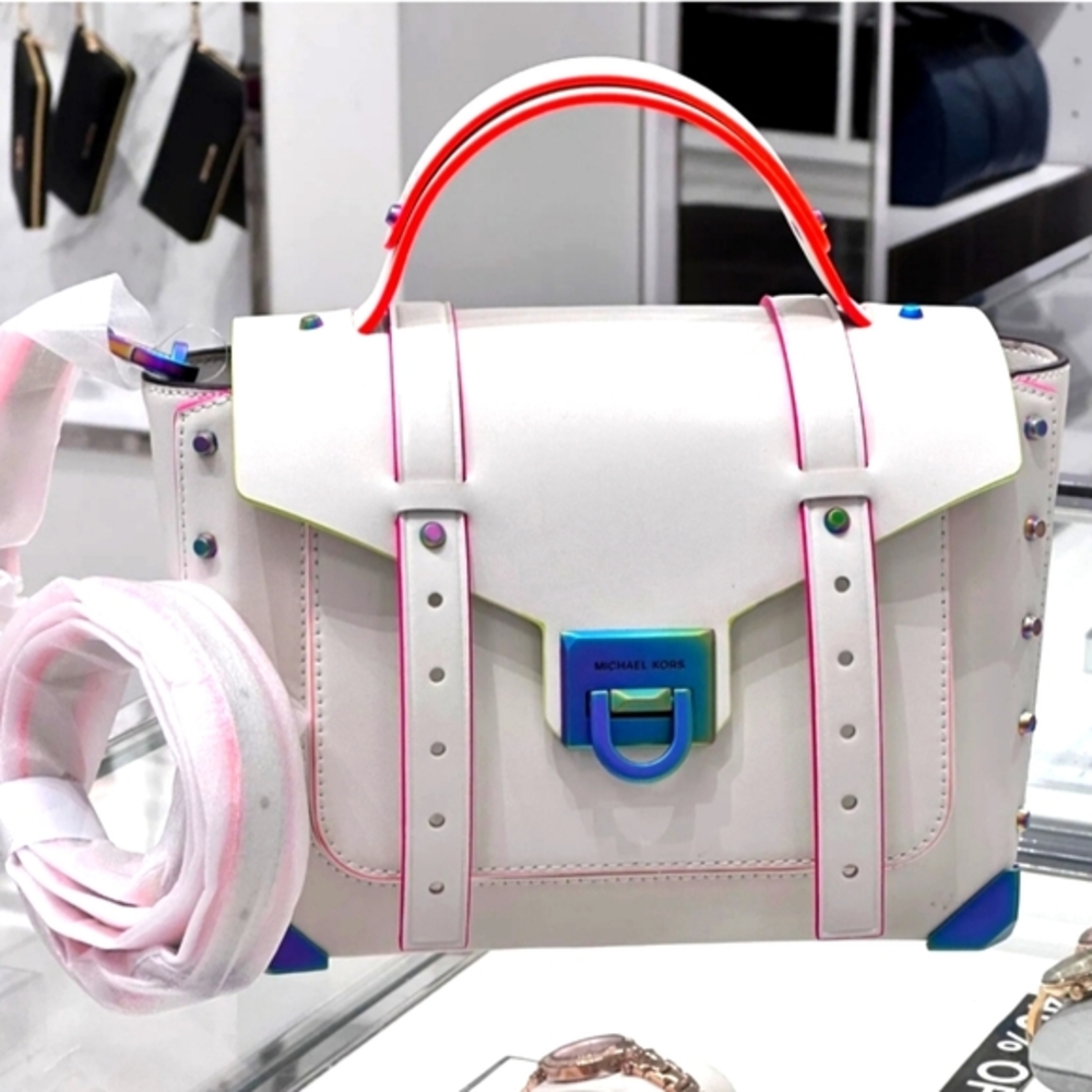 Michael Kors Manhattan Medium Contrast Trim Leather Satchel Stud Signature Bag
